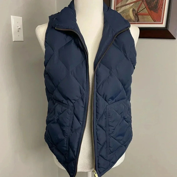J. Crew Jackets & Blazers - J Crew Puffer Vest Navy Blue Preppy Zipper Warm Outdoor Academia Small